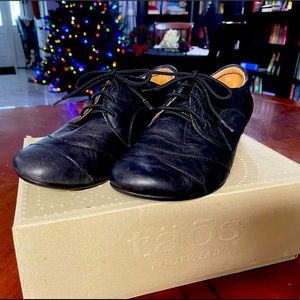 Täōs jive low heel JIV-12192 BLK